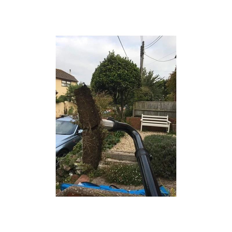 skyVac® rigid-neck accessory kit for cleaning gutters at height